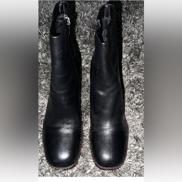 Marc Fisher LTD Yale Chelsa Leather Boots Size 11M - Picture 1 of 8